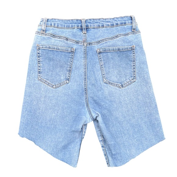 Women’s Blue Denim Daisy Duke Shorts by Forever 21 size 30 - Picture 2 of 4